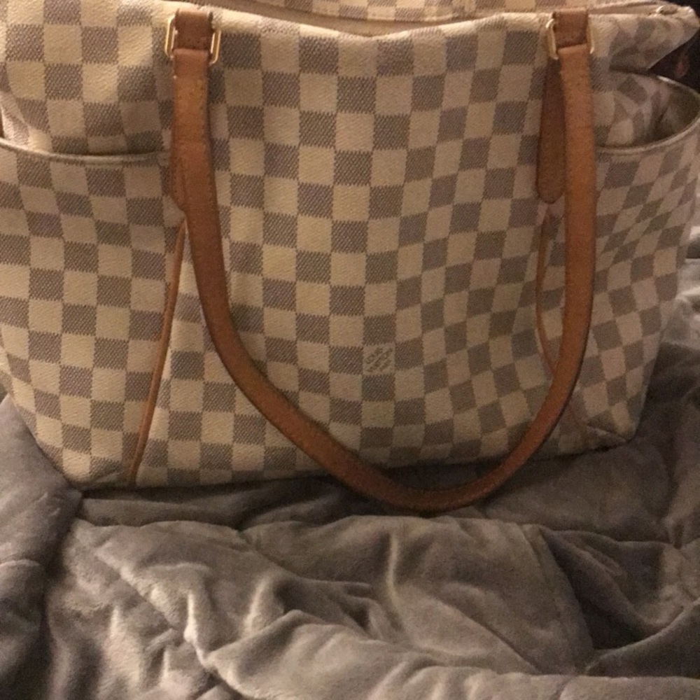 Louis Vuitton Bag